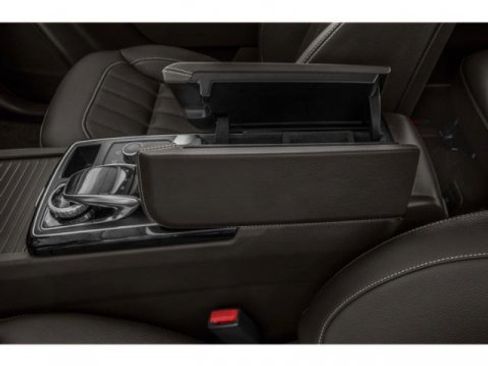 Used 2018 Mercedes-Benz GLE 350 4MATIC image 15