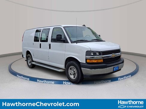 Used 2024 Chevrolet Express 2500 w/ Driver Convenience Package RWD image 1
