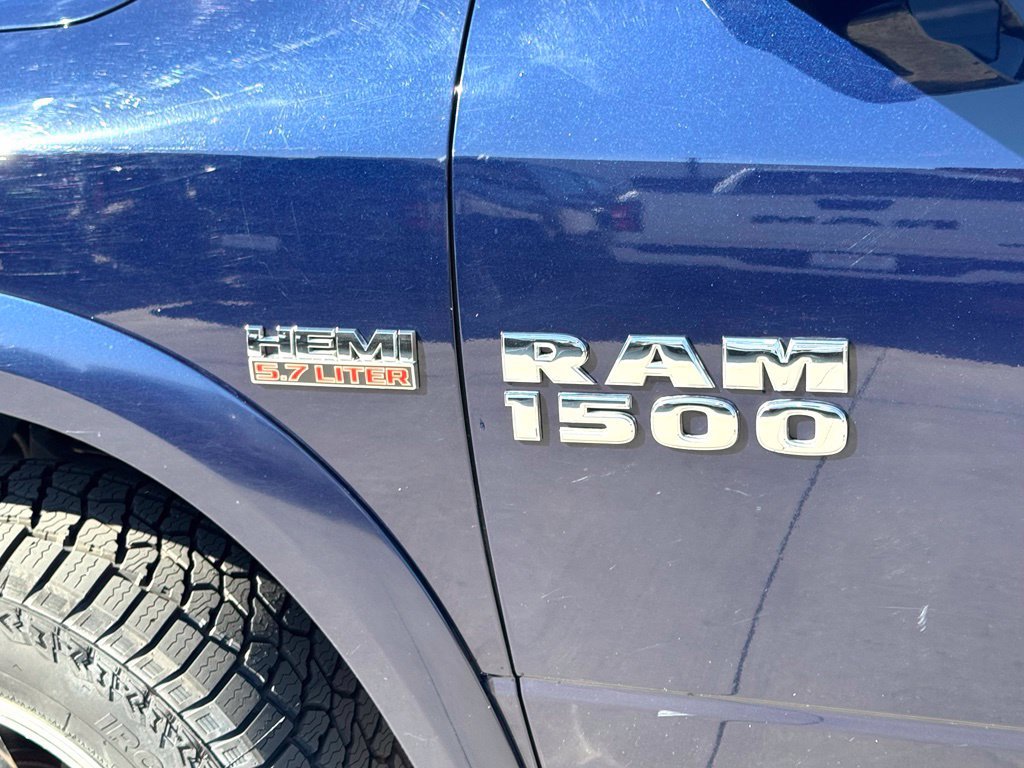 Used 2018 RAM 1500 Laramie w/ Convenience Group AWD/4WD image 11