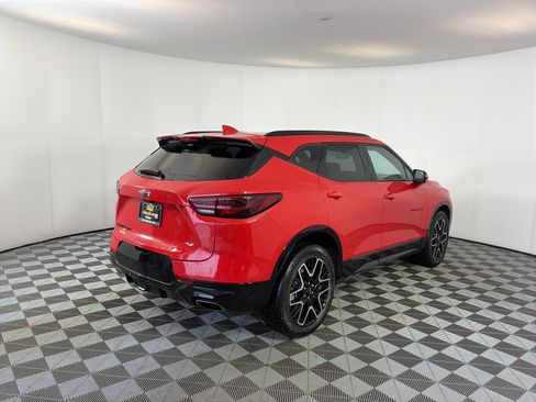 Used 2023 Chevrolet Blazer RS w/ Driver Confidence II Package AWD/4WD image 10