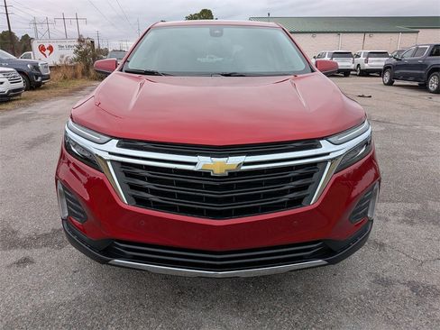 Used 2024 Chevrolet Equinox LT image 9