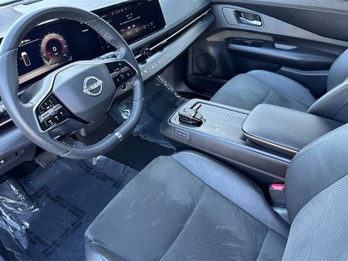 Certified 2023 Nissan Ariya AWD image 11