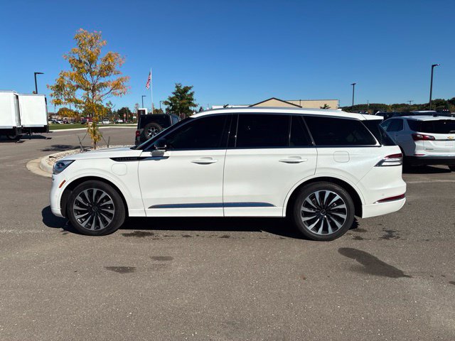 Used 2023 Lincoln Aviator Black Label Grand Touring w/ Class IV Trailer Tow Package AWD/4WD image 3