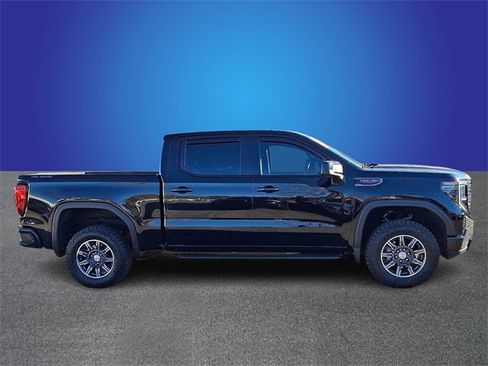 Certified 2024 GMC Sierra 1500 AT4 w/ AT4 Preferred Package image 4