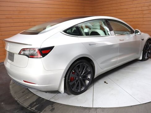 Used 2020 Tesla Model 3 Performance image 7