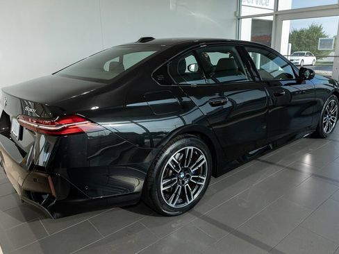 Used 2024 BMW 530i xDrive w/ M Sport Package AWD/4WD image 16