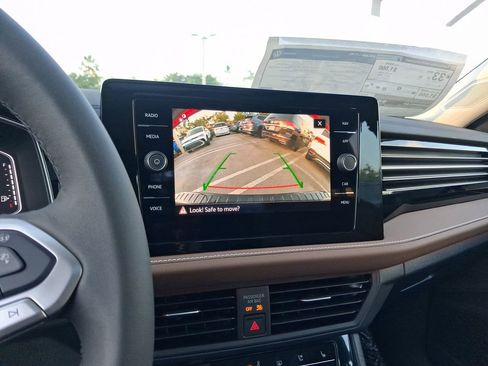 New 2026 Volkswagen Jetta SEL FWD image 11