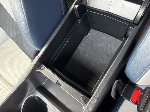 Certified 2023 Subaru Solterra Limited image 37