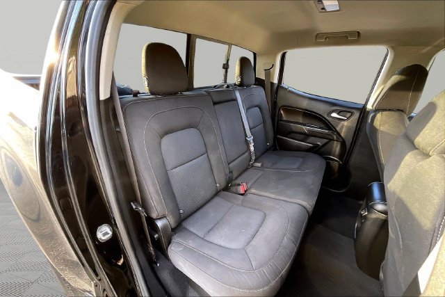 Used 2022 Chevrolet Colorado LT w/ LT Convenience Package AWD/4WD image 17