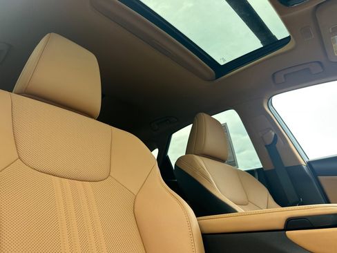 Used 2025 Lexus NX 350h AWD w/ Premium Package image 14