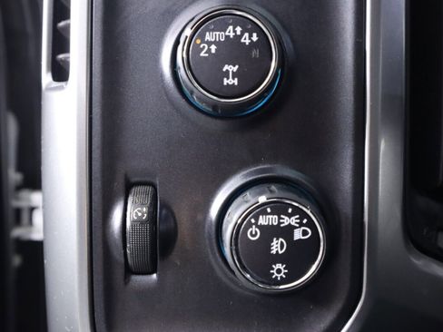 Used 2017 Chevrolet Silverado 1500 LT w/ All Star Edition image 10