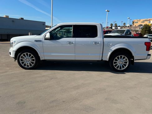 Used 2018 Ford F150 Limited image 2