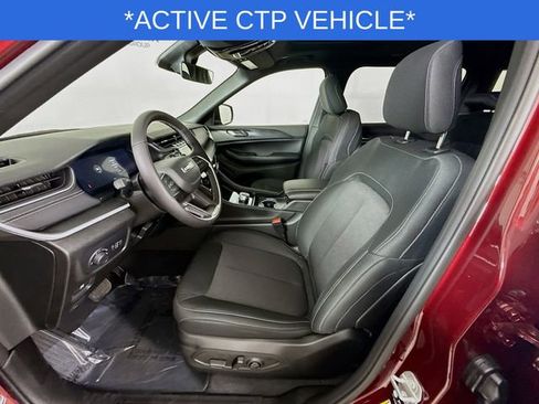 New 2025 Jeep Grand Cherokee L Laredo w/ Luxury Tech Group I AWD/4WD image 20