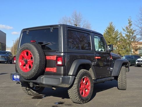 Used 2021 Jeep Wrangler Sport AWD/4WD image 12