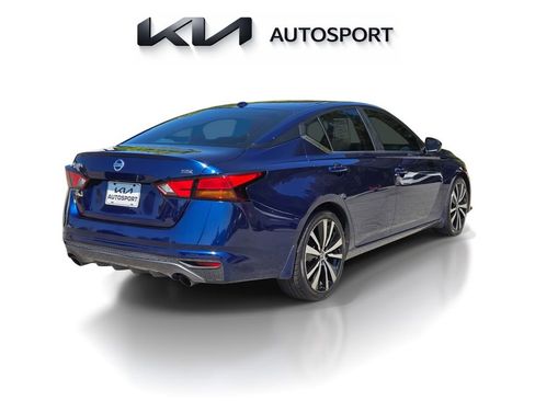 Used 2019 Nissan Altima 2.5 SR FWD image 8