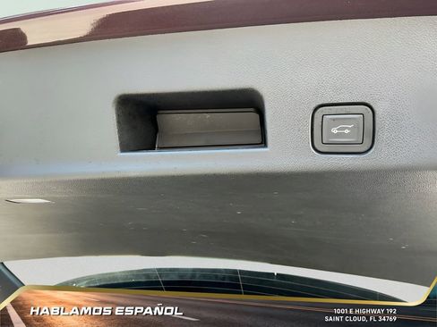 Certified 2025 GMC Acadia Elevation image 33