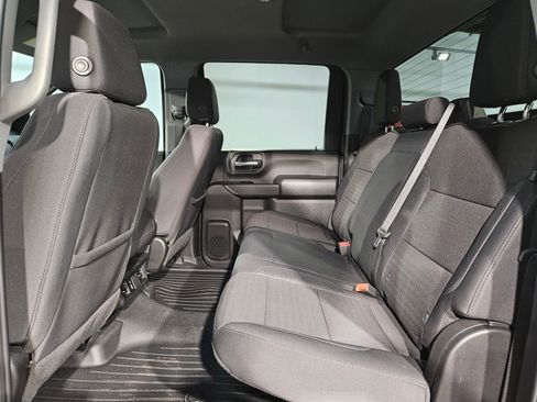 Used 2024 Chevrolet Silverado 2500 Custom w/ Custom Value Package image 34