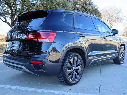 Used 2022 Volkswagen Taos S AWD/4WD image 7
