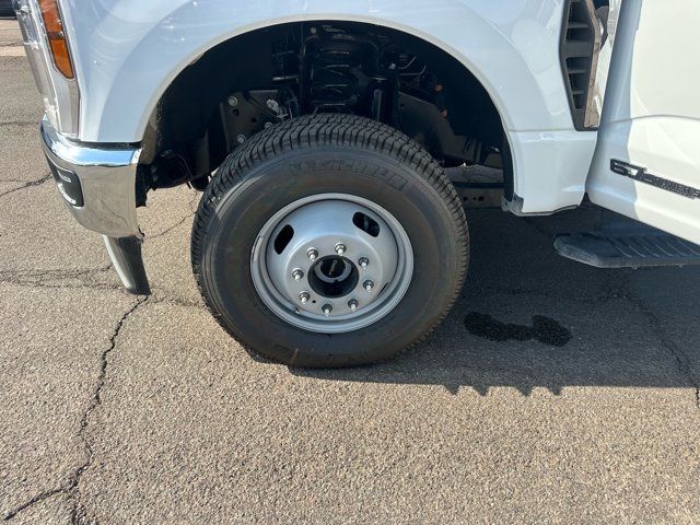 Used 2025 Ford F350 XL w/ XL Chrome Package AWD/4WD image 27