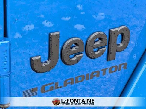 New 2025 Jeep Gladiator Sport image 9