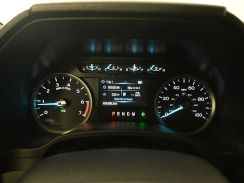 Used 2022 Ford F250 XLT w/ Black Appearance Package AWD/4WD image 24