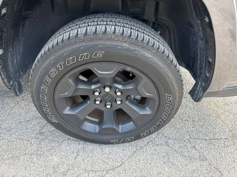 Used 2025 RAM 1500 Big Horn AWD/4WD image 7