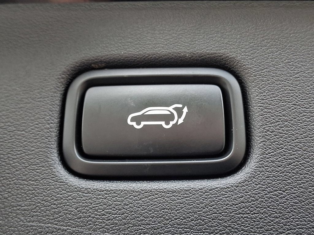 Used 2023 Kia EV6 GT-Line w/ GT-Line White Seat Package AWD/4WD image 30