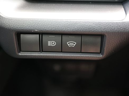Used 2024 Toyota Prius LE AWD/4WD image 35