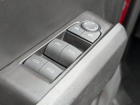 Used 2024 Chevrolet Colorado LT w/ LT Convenience Package image 20