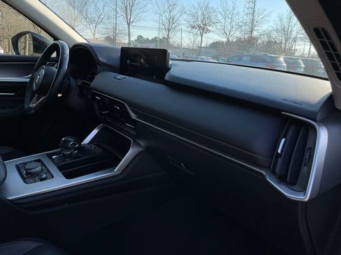 Used 2025 MAZDA CX-70 3.3 Turbo w/ Preferred Package image 34