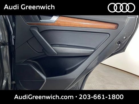 Used 2023 Audi Q5 2.0T Premium w/ Convenience Package AWD/4WD image 14