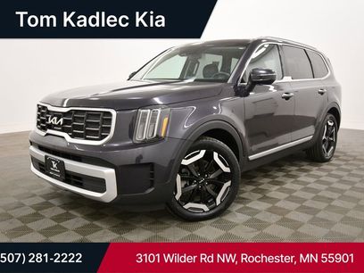 Certified 2025 Kia Telluride S