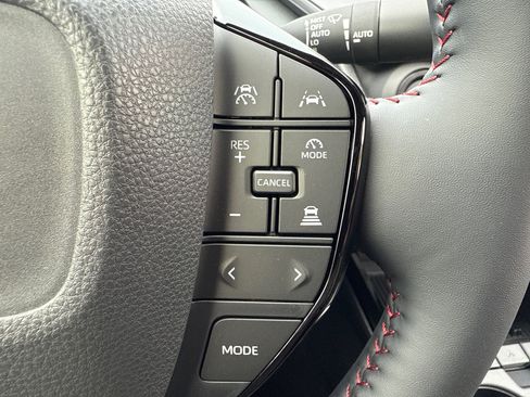 New 2026 Toyota Prius Plug-In Hybrid FWD image 29