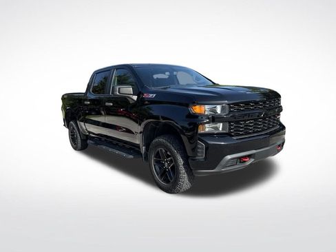 Used 2019 Chevrolet Silverado 1500 Custom Trail Boss w/ Custom Convenience Package AWD/4WD image 2