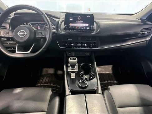 Used 2024 Nissan Rogue SV w/ SV Premium Package AWD/4WD image 7