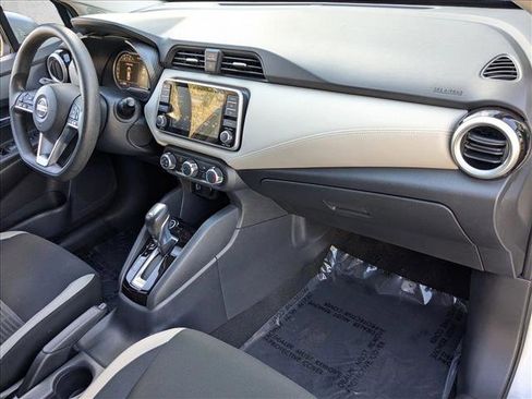 Used 2020 Nissan Versa SV image 20