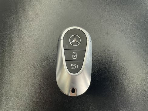 New 2026 Mercedes-Benz GLC 300 image 23