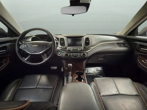 Used 2014 Chevrolet Impala LTZ FWD image 10