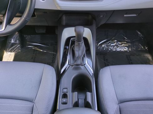 Used 2024 Toyota Corolla SE FWD image 18