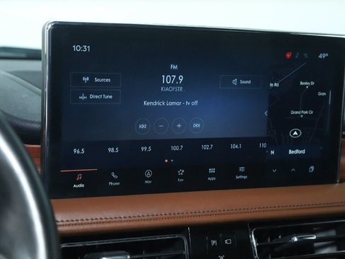 Certified 2023 Lincoln Nautilus Reserve image 26