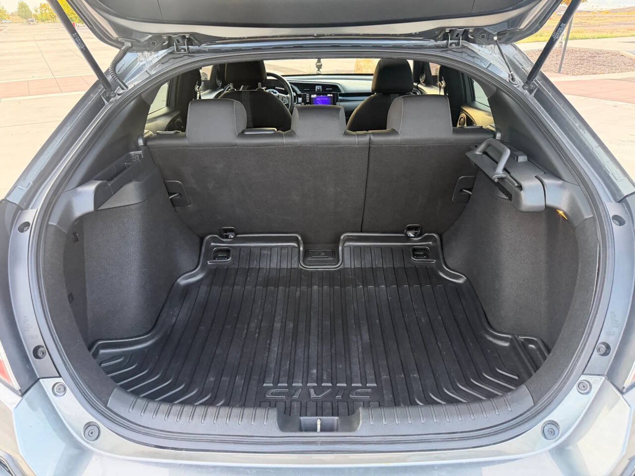 Used 2020 Honda Civic EX image 10
