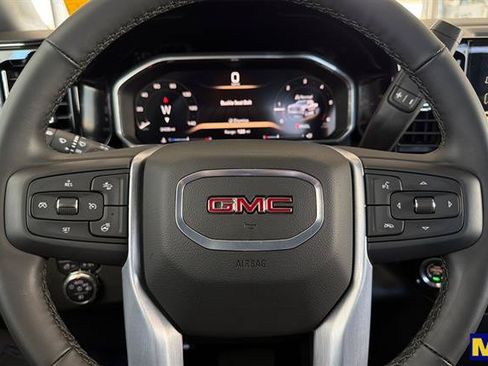Certified 2026 GMC Sierra 1500 Elevation RWD image 30