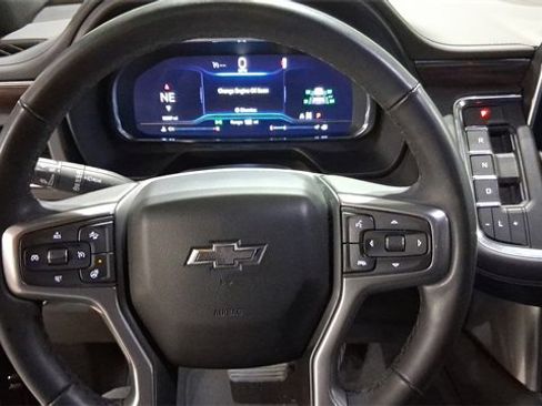 Used 2023 Chevrolet Tahoe Z71 w/ Luxury Package image 13