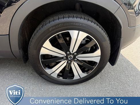 Certified 2023 Volvo C40 P8 Recharge Plus AWD/4WD image 13