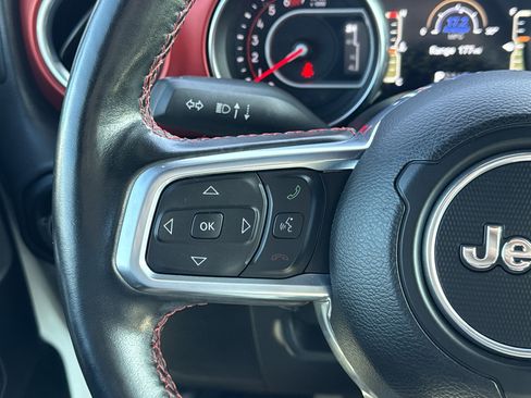 Used 2021 Jeep Wrangler Unlimited Rubicon w/ Uconnect 4C Nav & Sound Group image 15