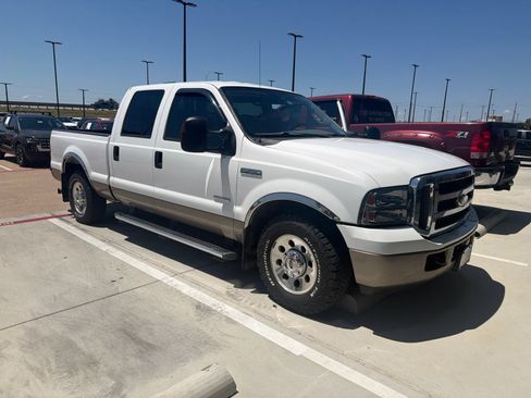 Used 2005 Ford F250 XLT RWD image 3
