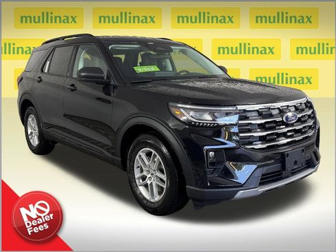 New 2026 Ford Explorer Active w/ Active Comfort Package RWD image 1