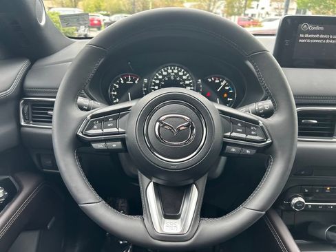 New 2025 MAZDA CX-5 Signature image 12