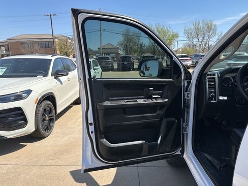 Used 2021 RAM 1500 Tradesman w/ Trailer Tow Group AWD/4WD image 9