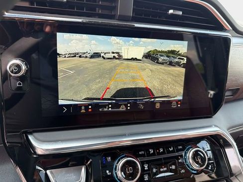 New 2026 GMC Sierra 2500 Denali Ultimate AWD/4WD image 24